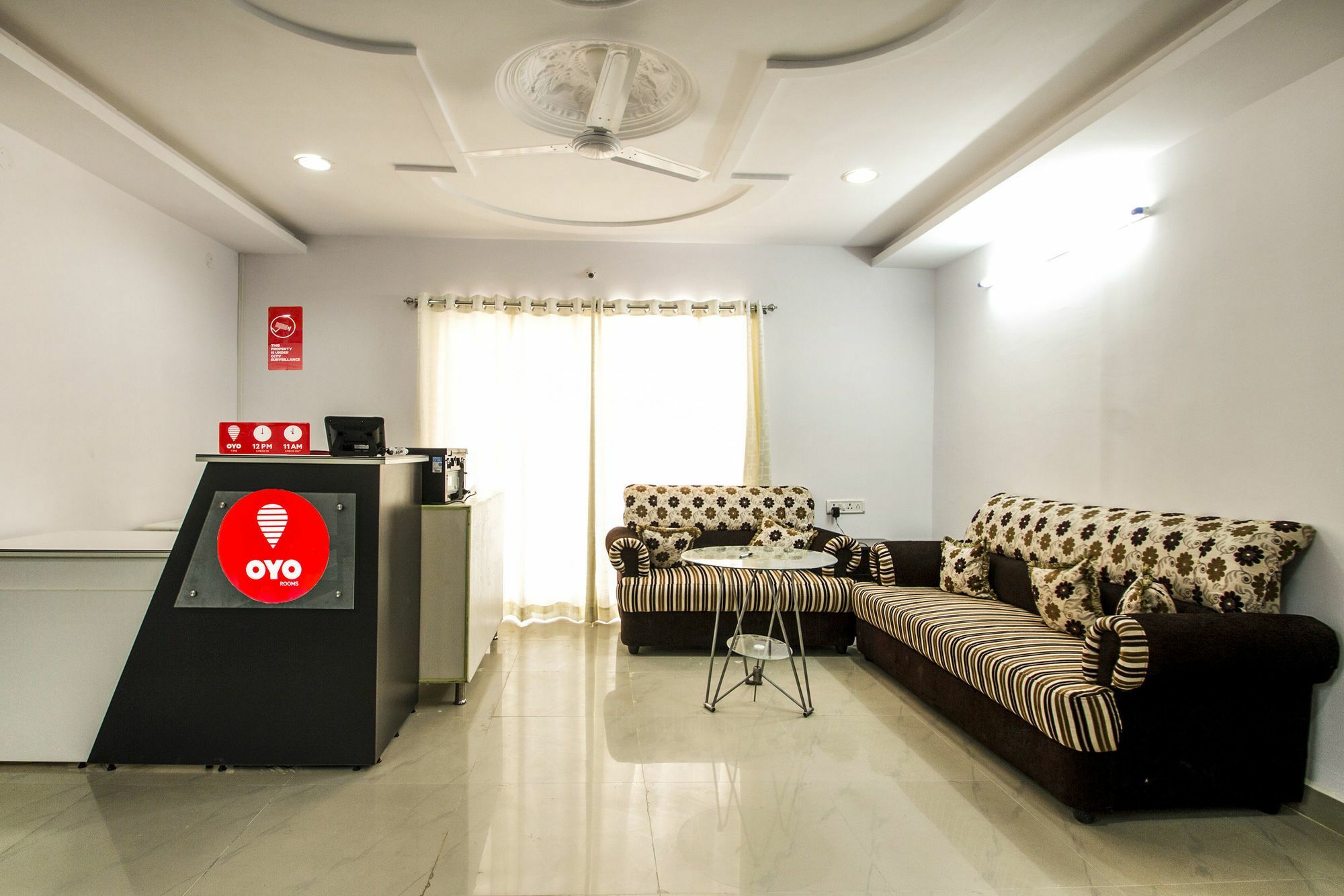 Oyo Flagship 463 Banjara Hills Hotel Haidarábád Kültér fotó