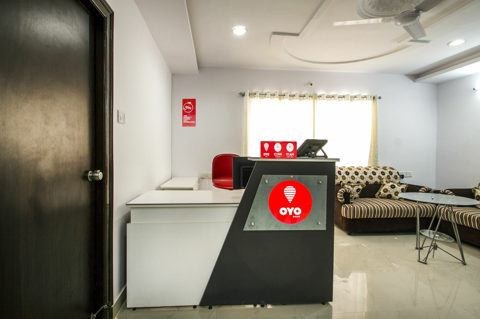 Oyo Flagship 463 Banjara Hills Hotel Haidarábád Kültér fotó