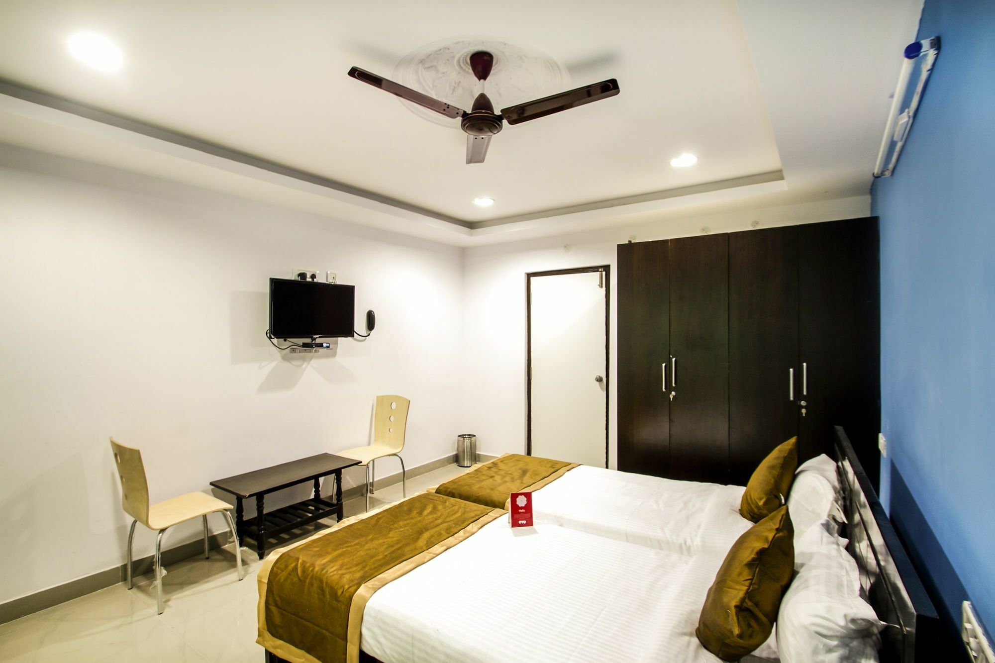 Oyo Flagship 463 Banjara Hills Hotel Haidarábád Kültér fotó